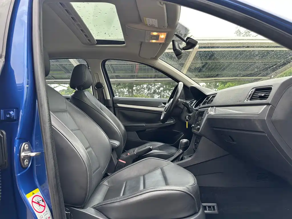 Volkswagen Gran Lavida 2015 — фото 14