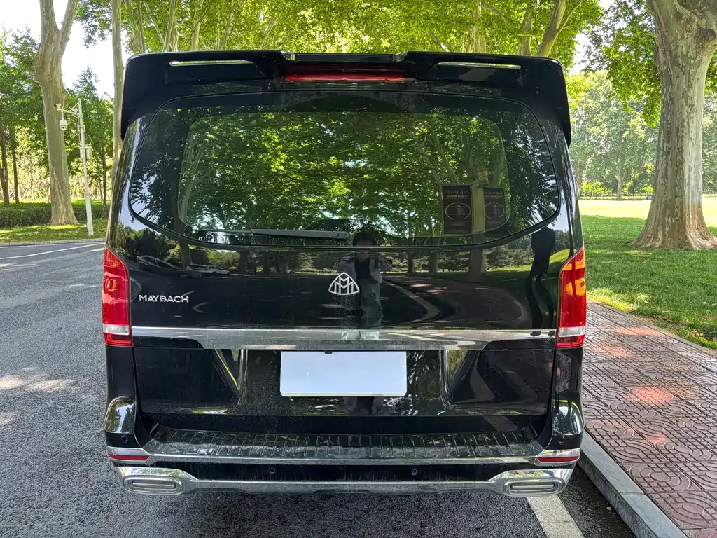 Mercedes-Benz Vito 2023 — фото 12