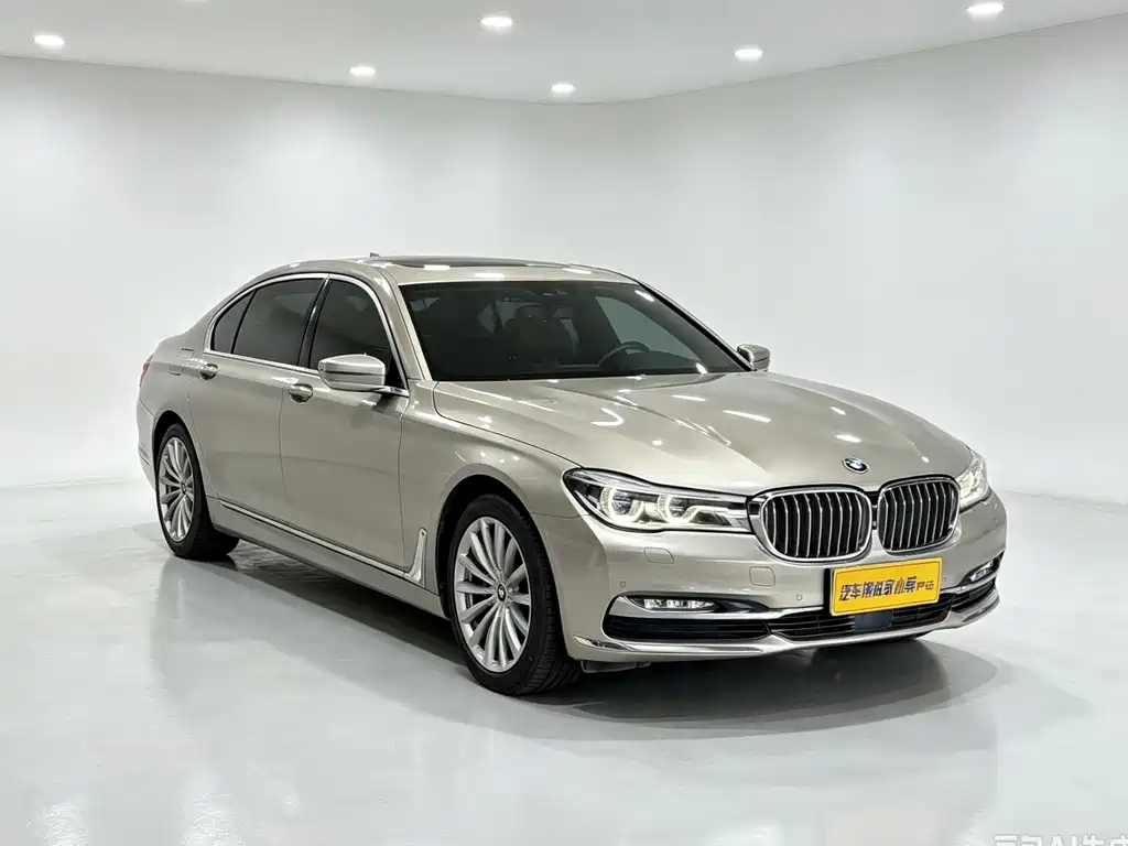 BMW 7 Series 2016 — фото 1