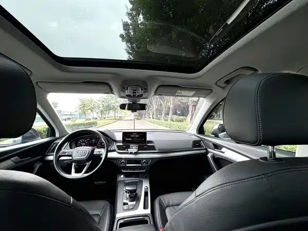 Audi Q5L 2020