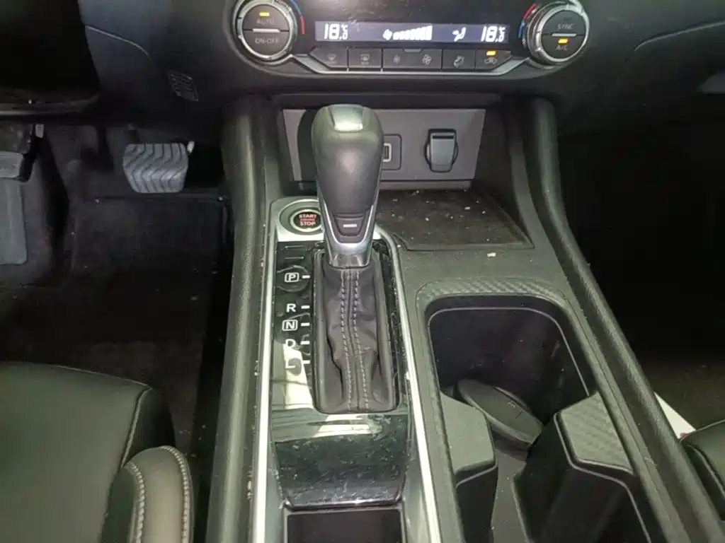 Nissan Sylphy 2021 — фото 14