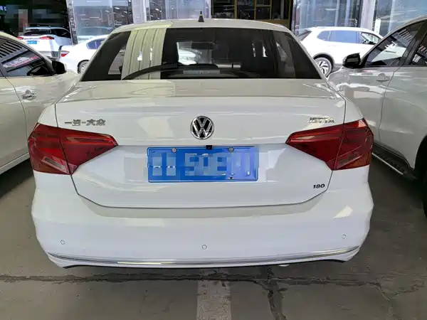 Volkswagen Jetta 2019