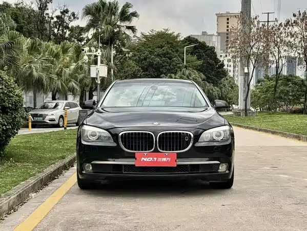BMW 7 Series 2009