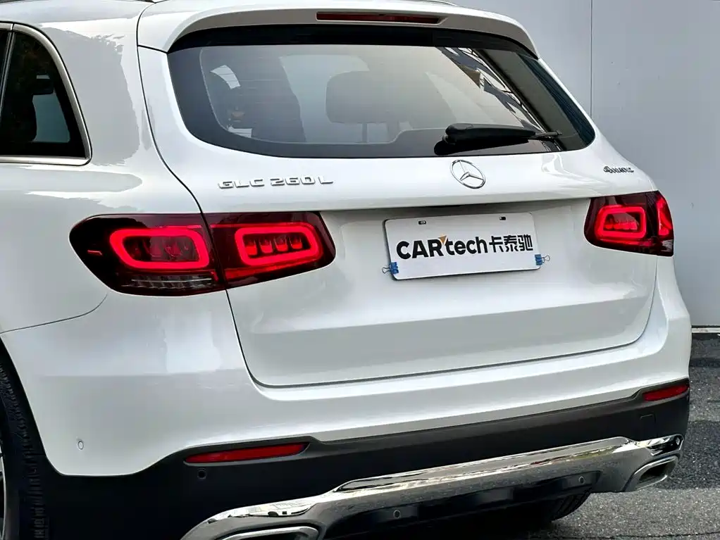 Mercedes-Benz GLC 2021 — фото 20