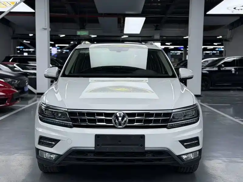 Volkswagen Tiguan L 2019 — фото 2