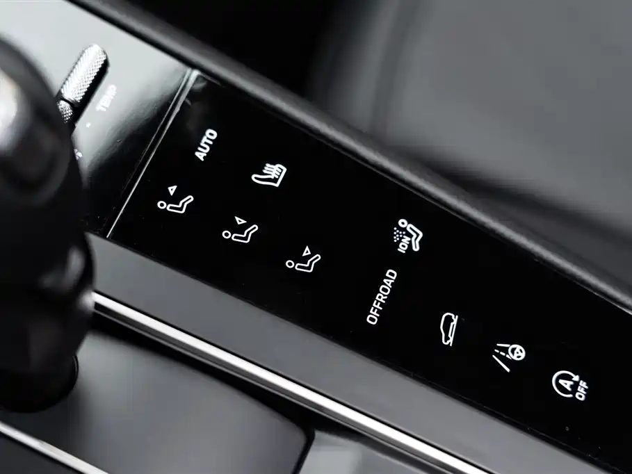 Porsche Macan 2022 — фото 20