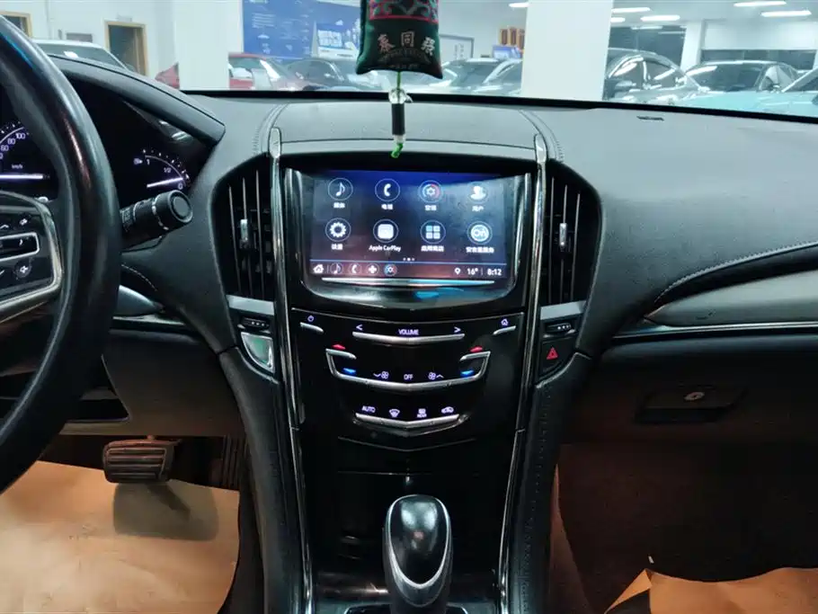 Cadillac ATS-L 2018 — фото 12