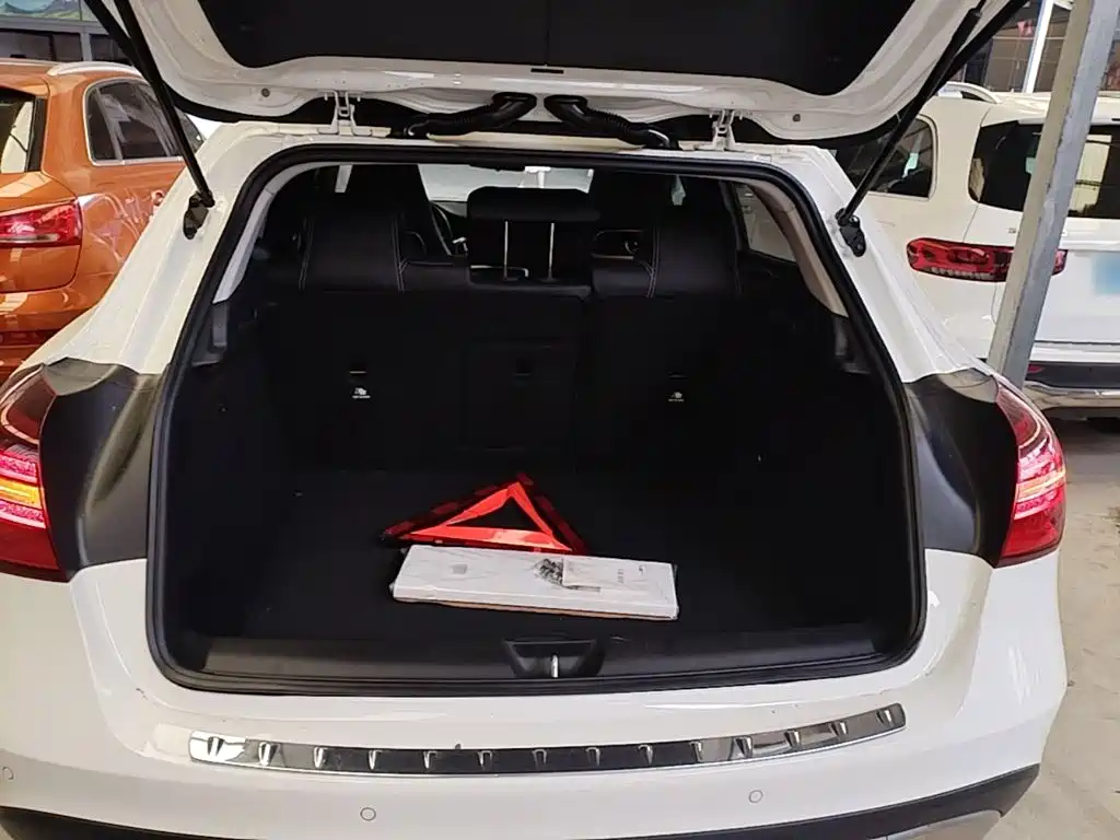 Mercedes-Benz GLA 2019 — фото 19