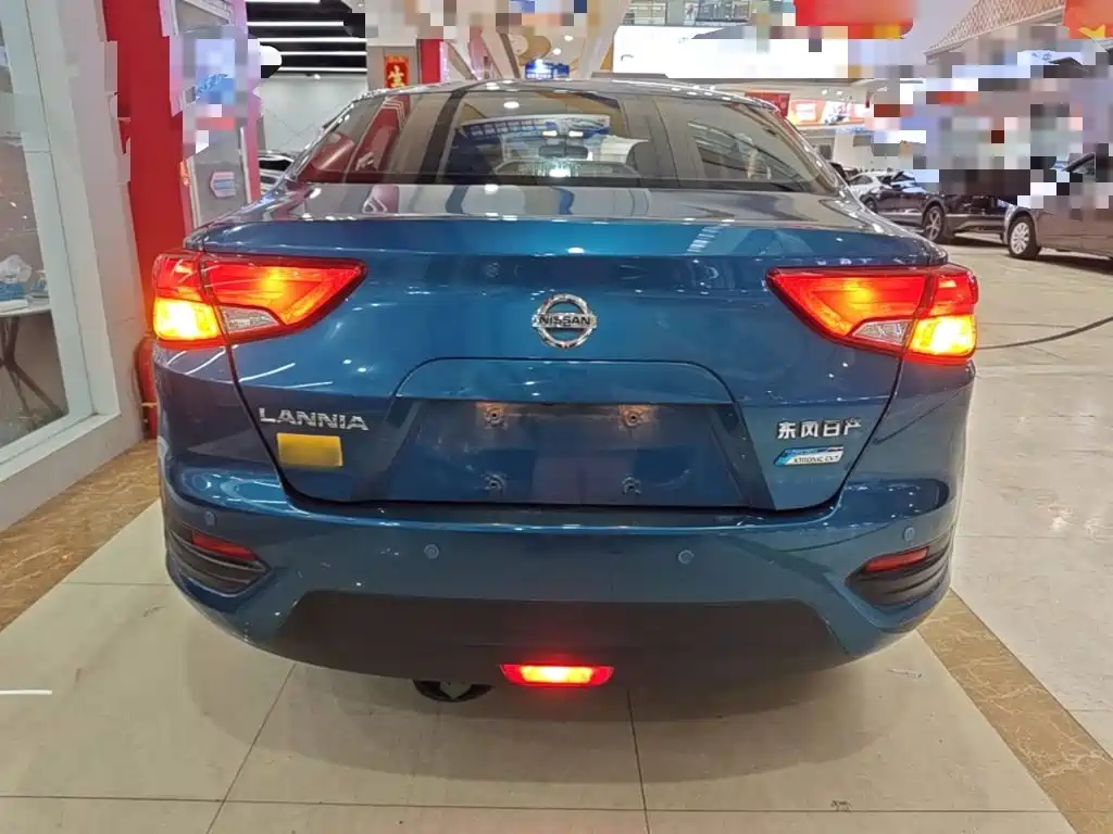 Nissan Bluebird 2017