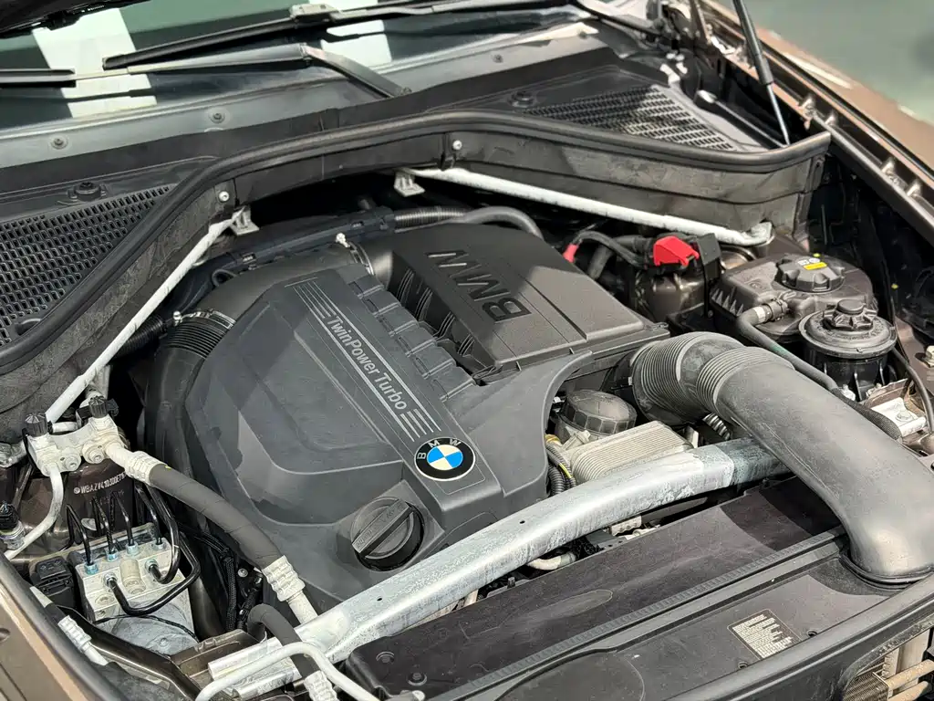 BMW X5 2014 — фото 18