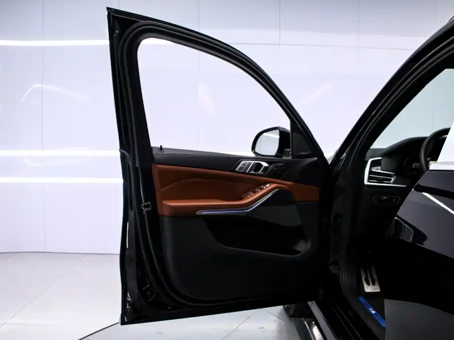 BMW X7 2022 — фото 14