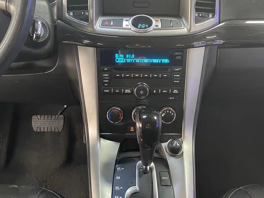 Chevrolet Captiva 2015 — фото 16