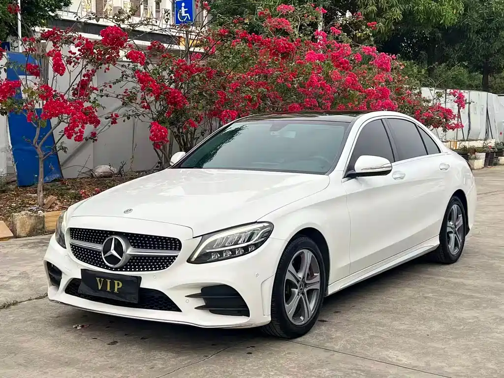 Mercedes-Benz C-Class 2019 — фото 1