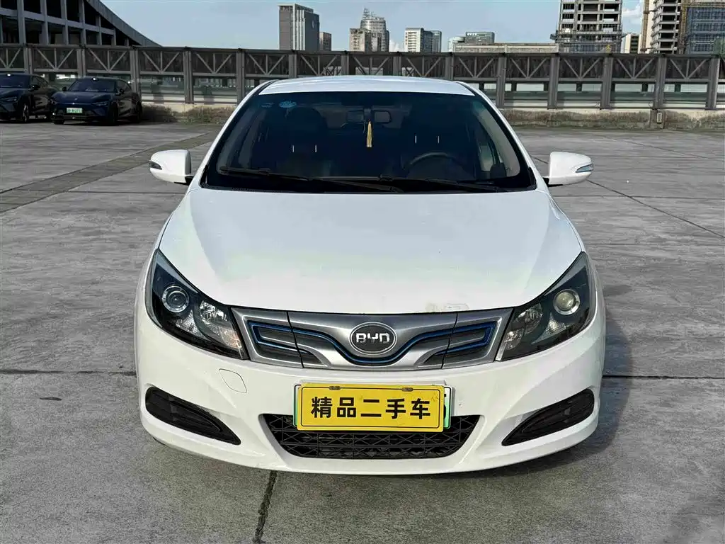 BYD e5 2019