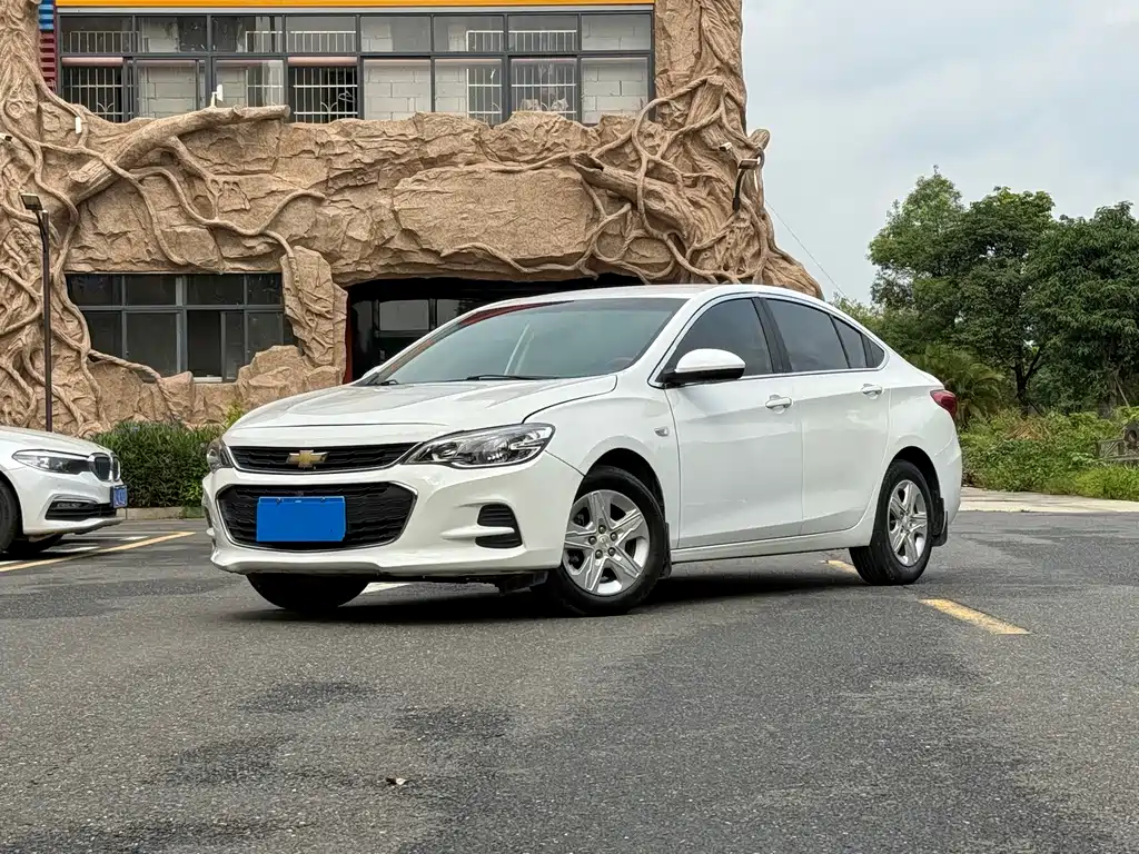 Chevrolet Cavalier 2017 — фото 1