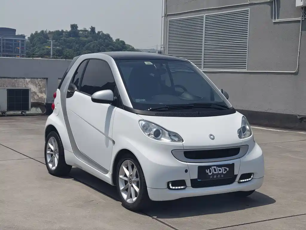 smart Fortwo 2012 — фото 2