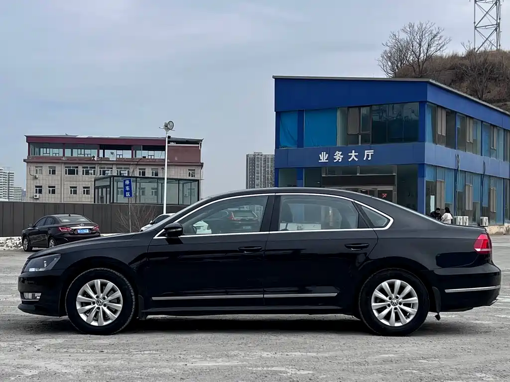 Volkswagen Passat 2016 — фото 7