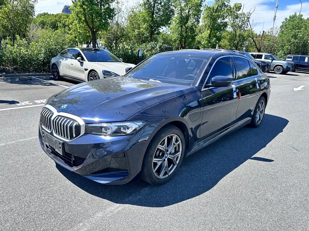 BMW i3 2023 — фото 1