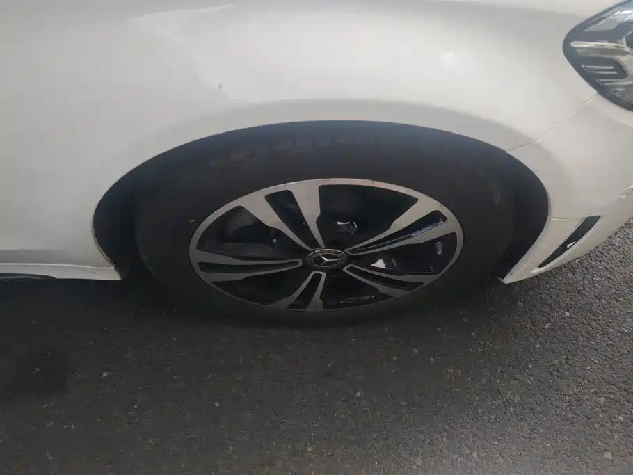 Mercedes-Benz C-Class 2020
