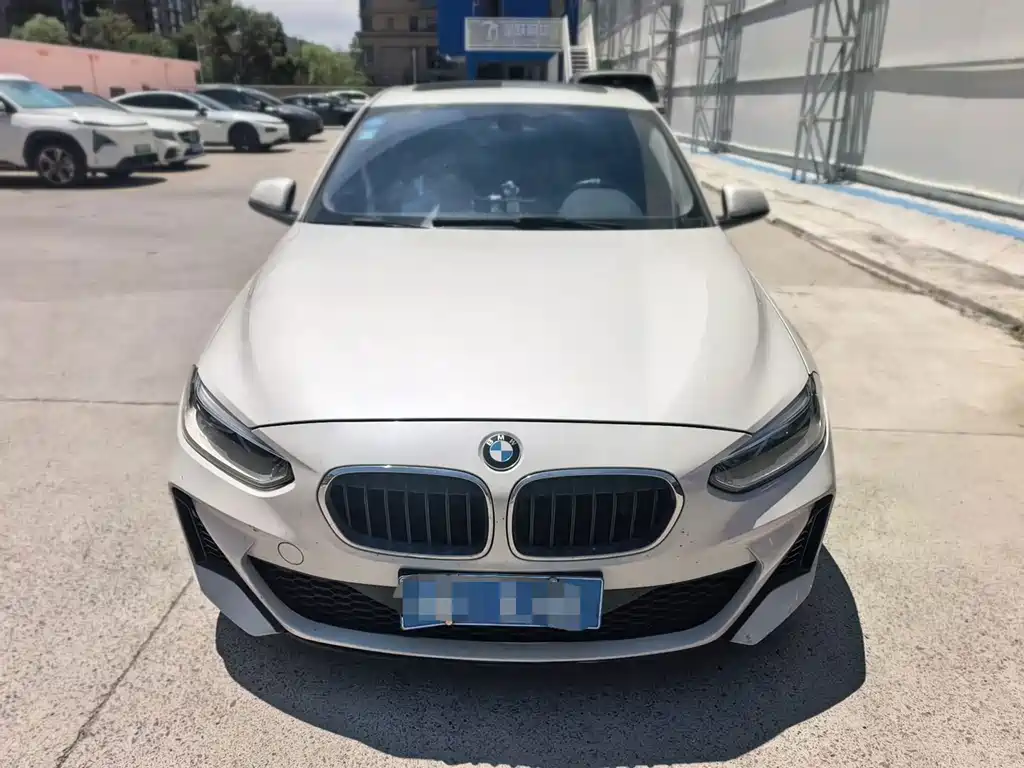 BMW 1 Series 2019