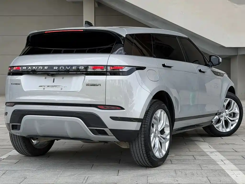 Land Rover Evoque 2022 — фото 6