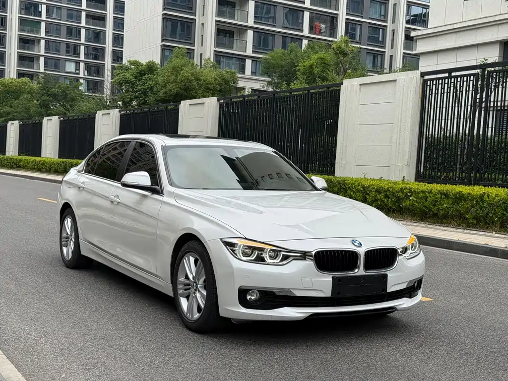 BMW 3 Series 2017 — фото 2