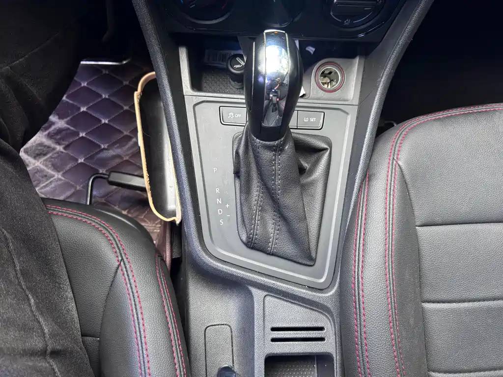Volkswagen Gran Lavida 2016 — фото 15