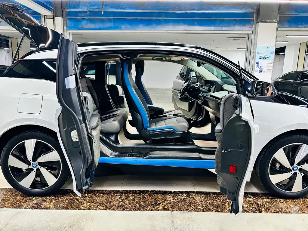 BMW i3 2019 — фото 21