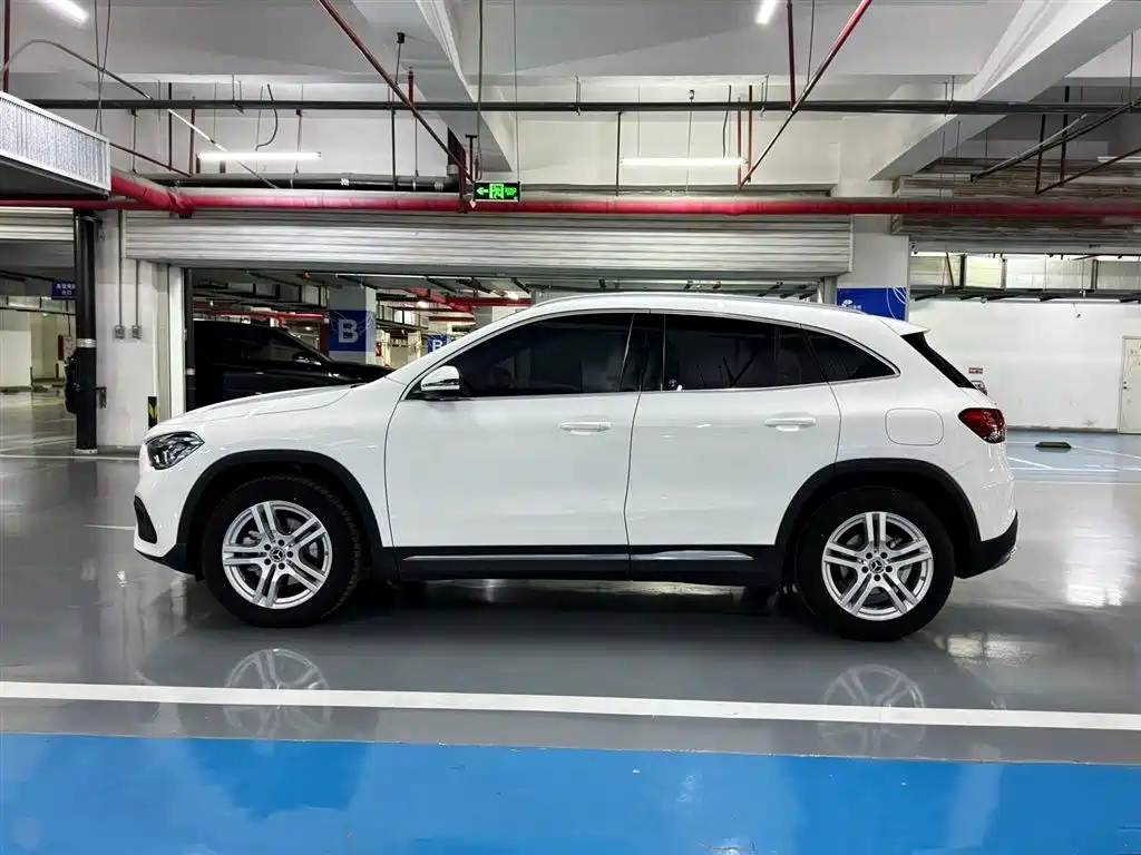 Mercedes-Benz GLA 2022 — фото 8