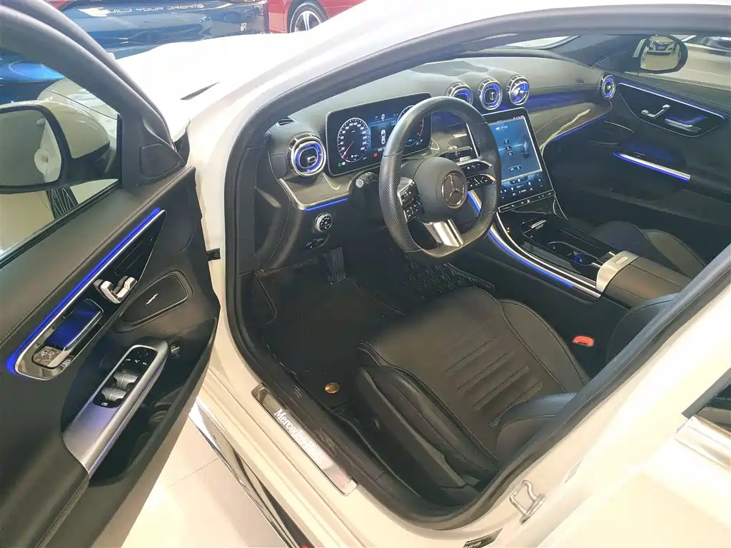 Mercedes-Benz C-Class 2022 — фото 16