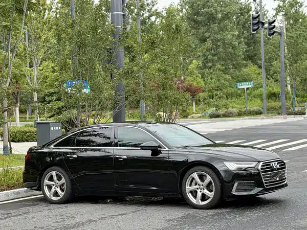 Audi A6L 2019
