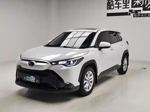 Toyota Frontlander 2023