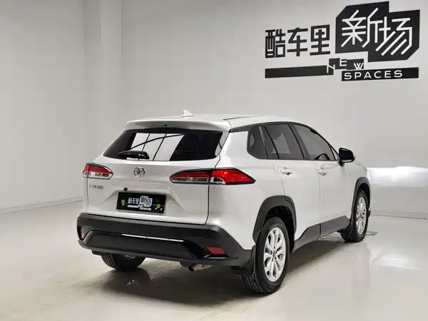 Toyota Frontlander 2023
