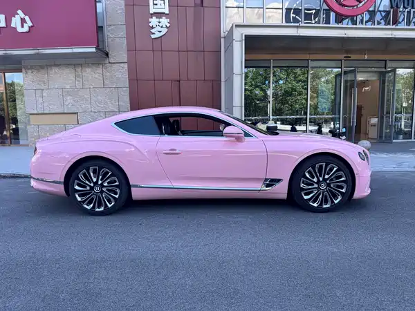Bentley Continental 2020