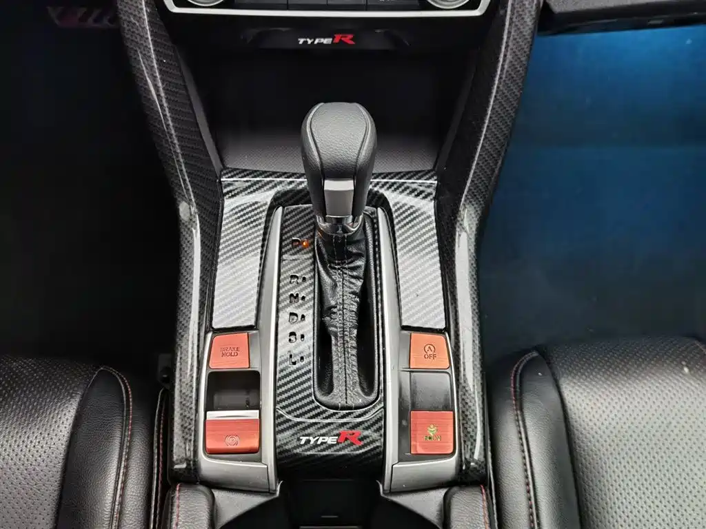 Honda Civic 2018 — фото 13