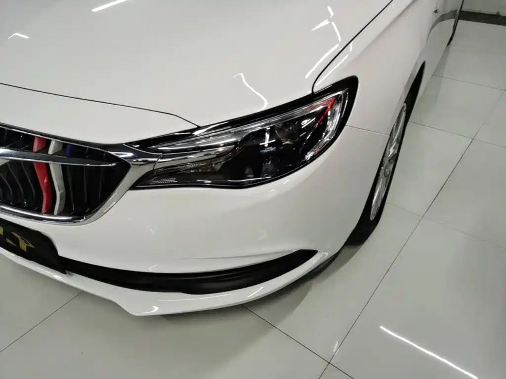 Buick Excelle 2021 — фото 24