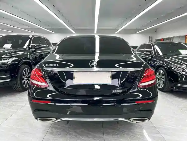 Mercedes-Benz E-Class 2018