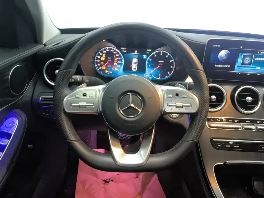 Mercedes-Benz C-Class 2021 — фото 15