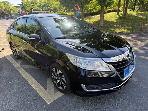 Honda Crider 2016