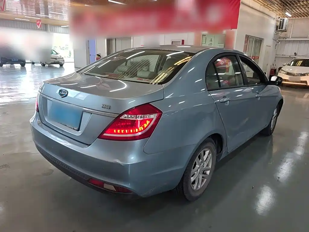 Geely Emgrand 2016
