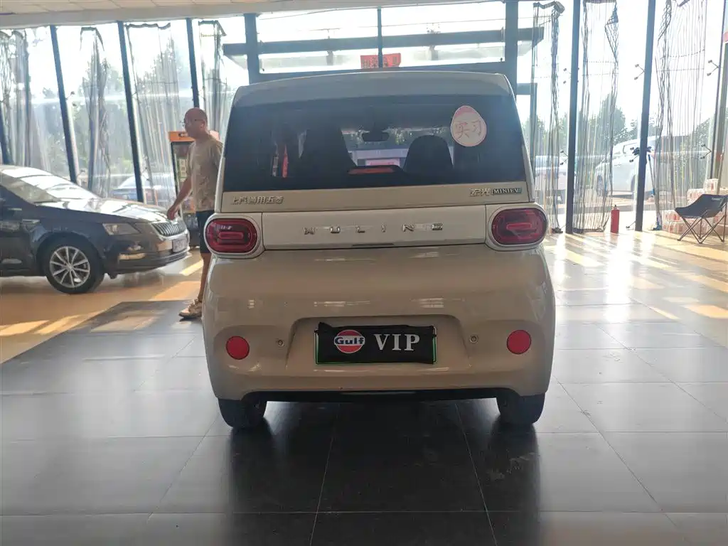 Wuling Hongguang MINIEV 2025