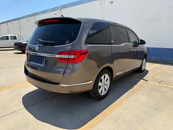 Buick GL8 2016