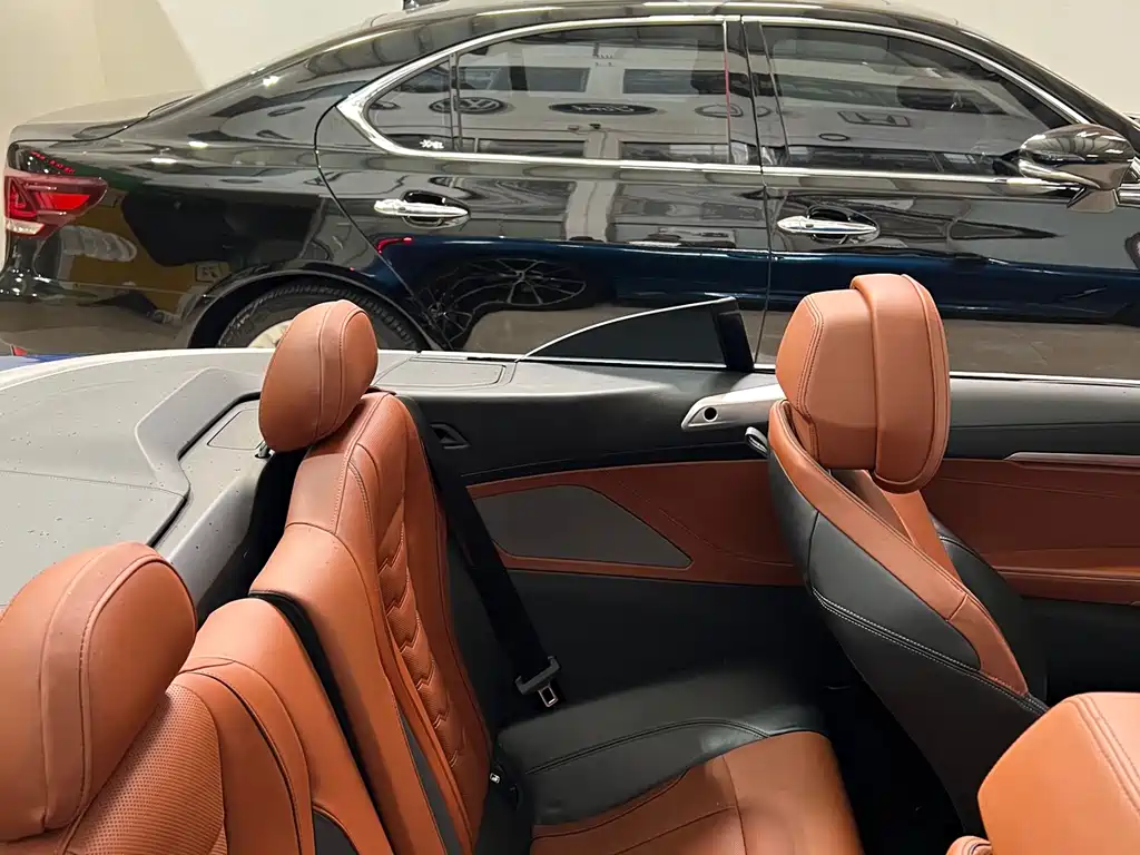 BMW 8 Series 2019 — фото 17