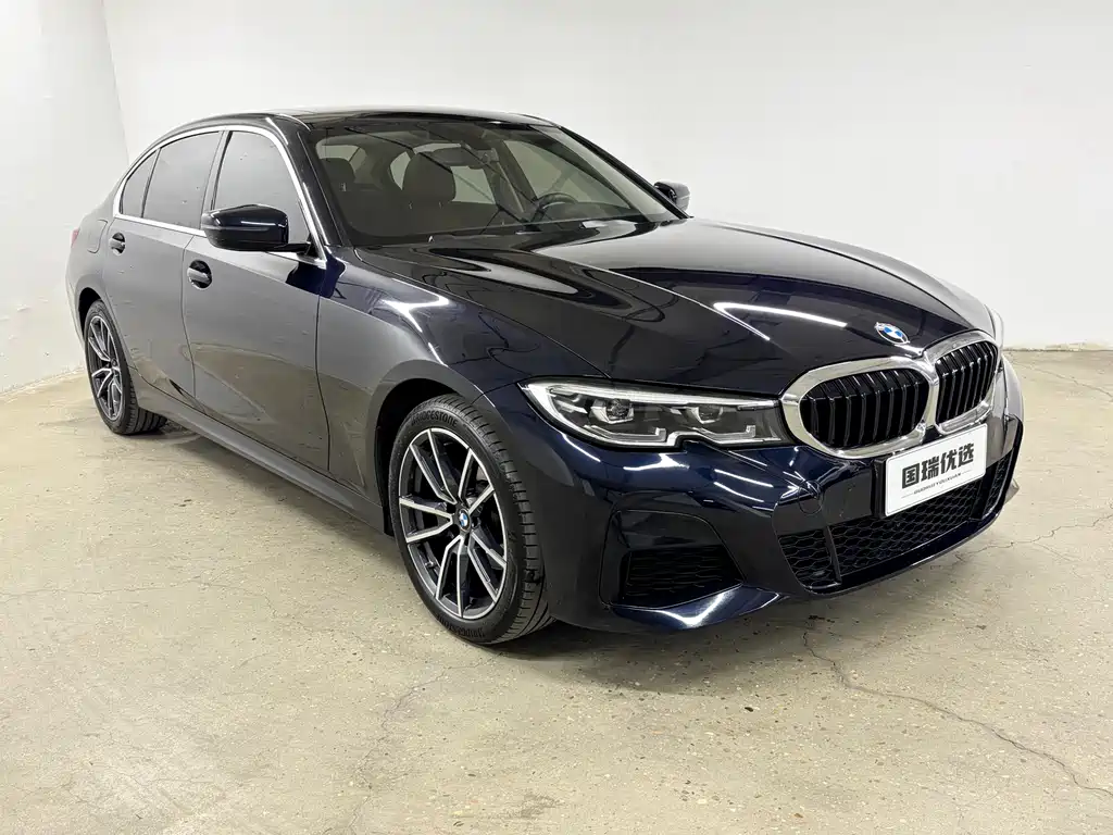 BMW 3 Series 2022
