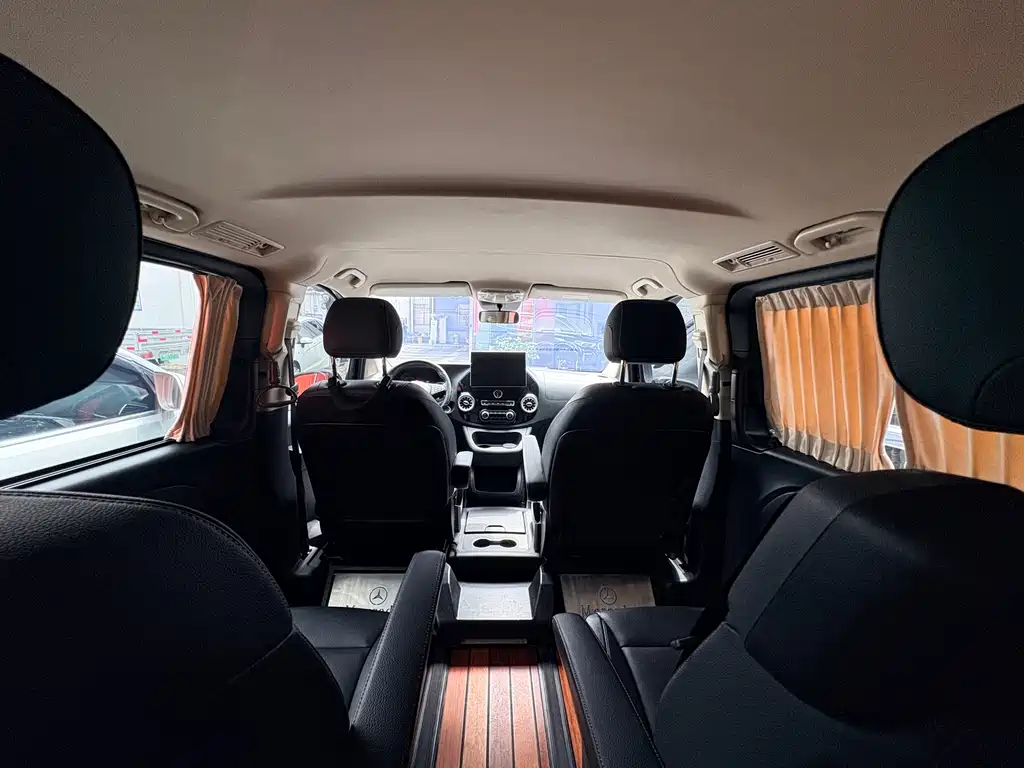 Mercedes-Benz Vito 2018 — фото 15
