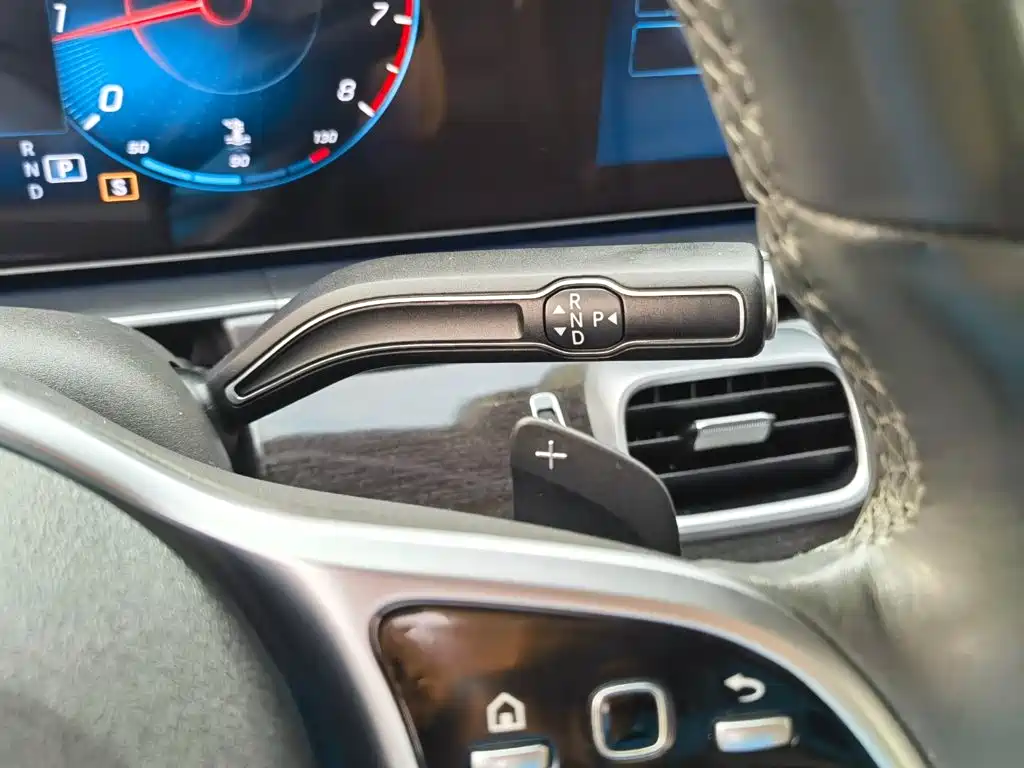 Mercedes-Benz GLE 2020 — фото 13