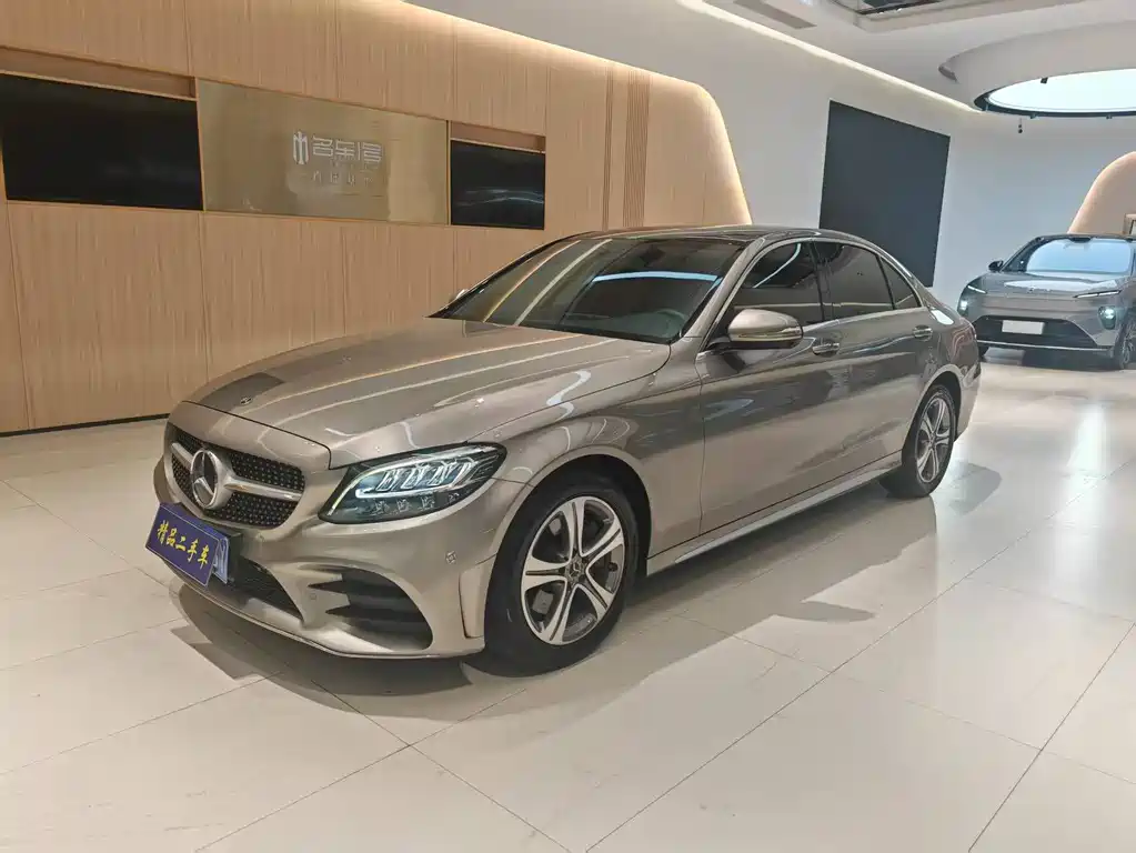 Mercedes-Benz C-Class 2020 — фото 3