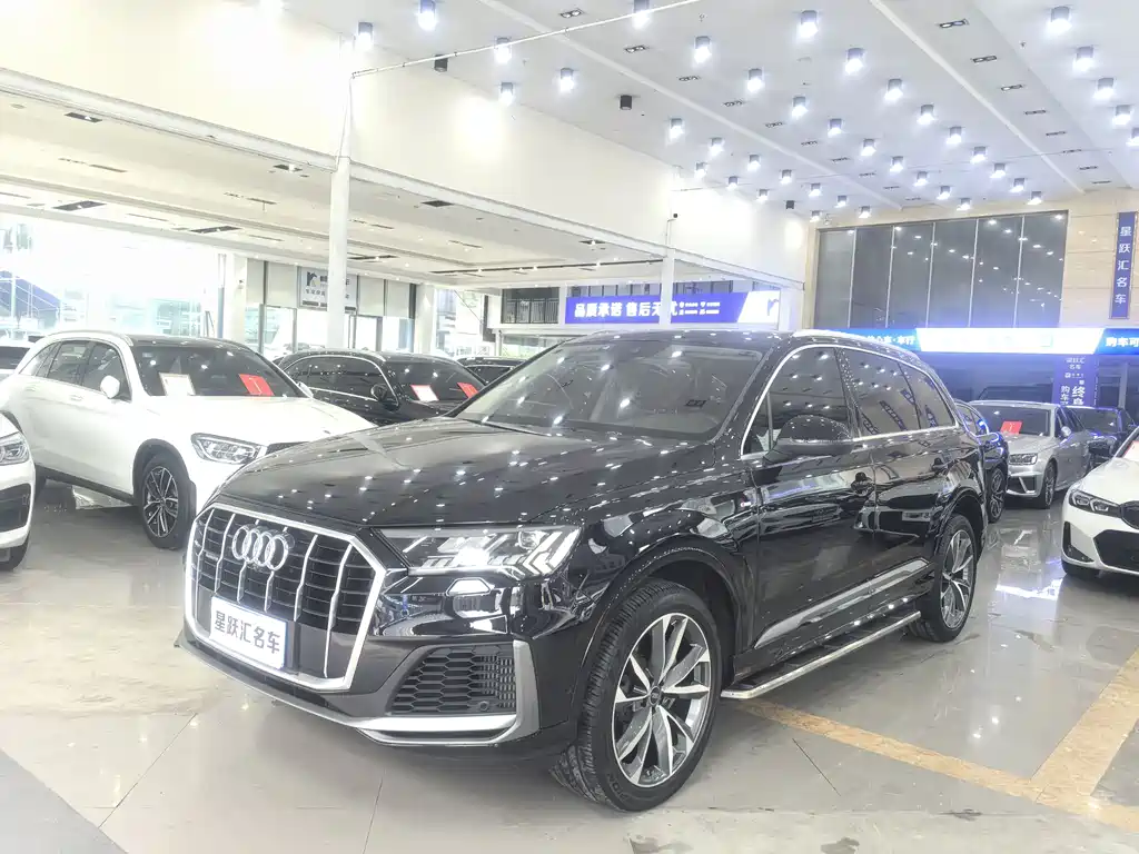 Audi Q7 2021