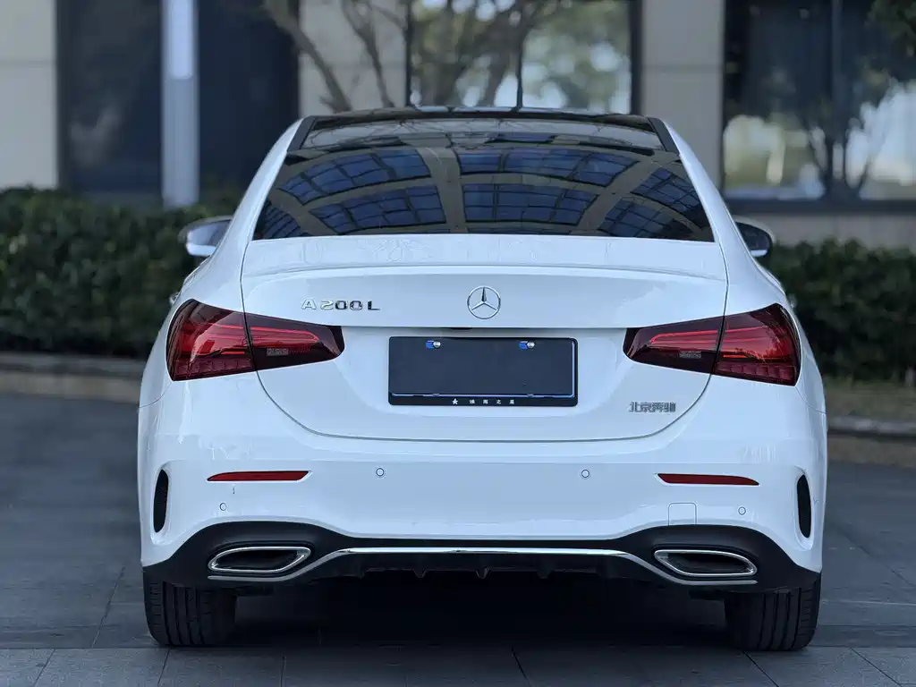 Mercedes-Benz A-Class 2025 — фото 10