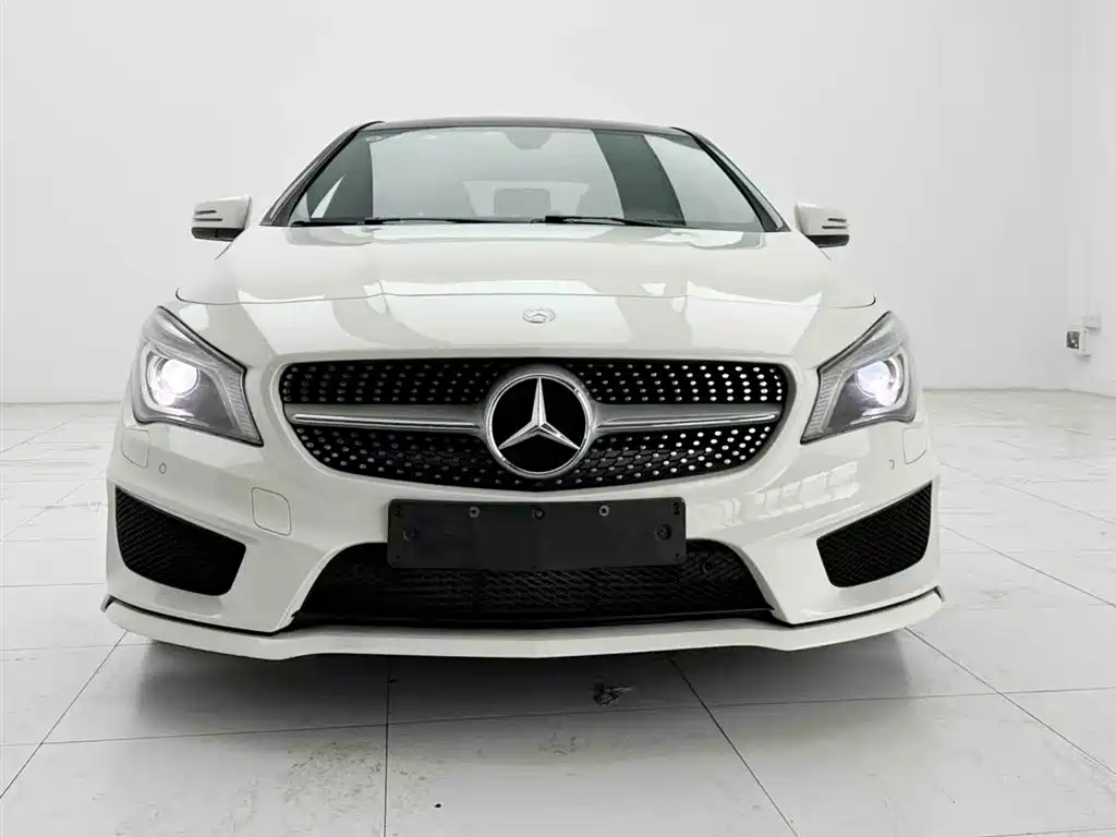 Mercedes-Benz CLA 2015 — фото 2